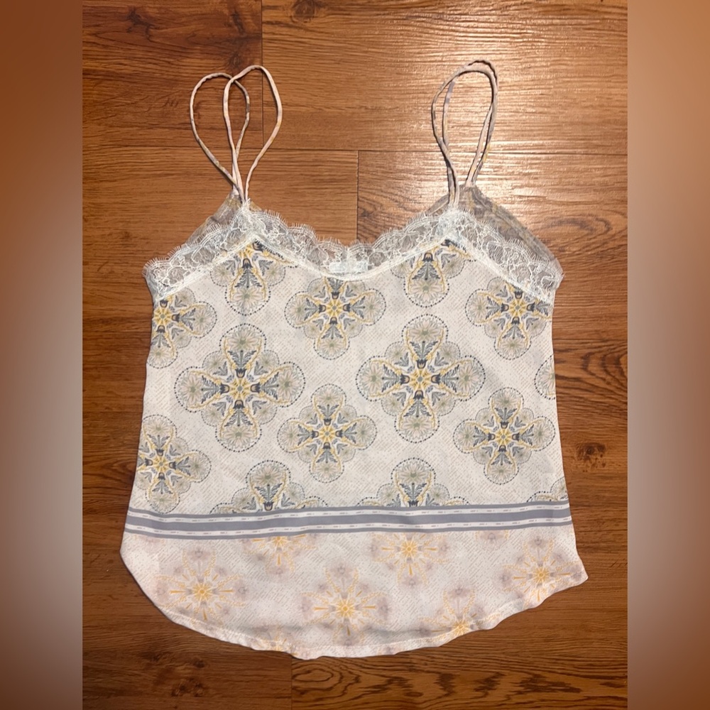 Zara Elegant Medallion Lace Cami Size Small